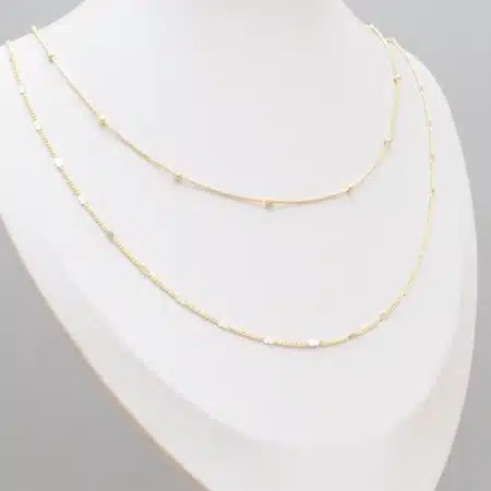 colar e choker bolinhas douradas