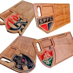 Tábua de madeira personalizada com time de futebol