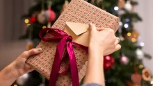 Presentes de Natal baratos e criativos: 27 ideias que cabem no bolso